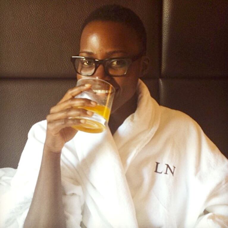 Lupita Nyong’o, a cara lavada y sin Photoshop. (Foto: Instagram)