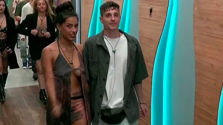 Luz y Alberto "El Pestañas" en la casa de Gran Hermano (Foto: captura Telefe)