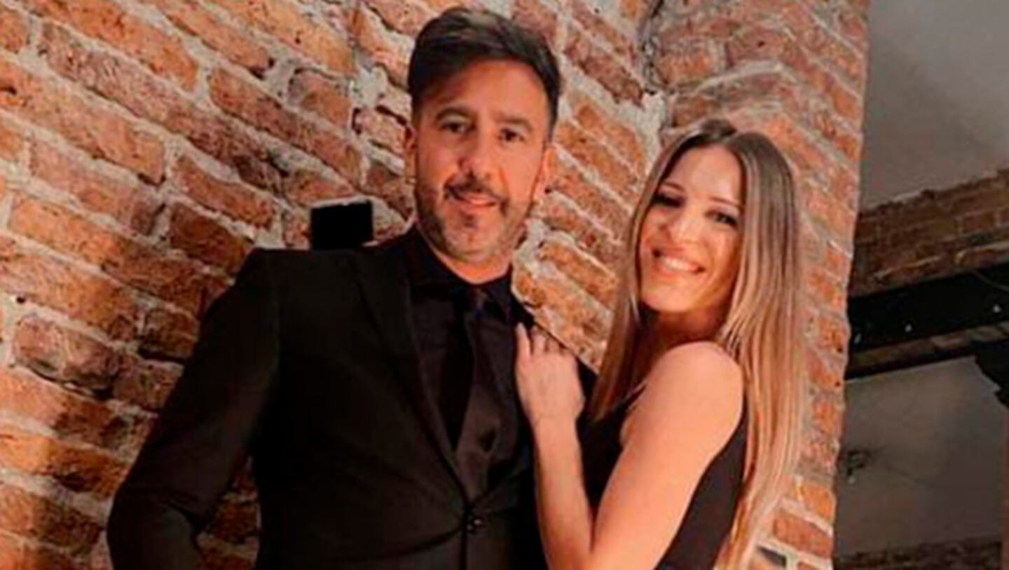 Macarena Rinaldi impactó con su look de fiesta con Fede Hoppe.