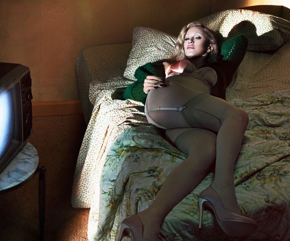 Madonna a los 56 se animó a hacer topless para la revista Interview (Fotos: web)