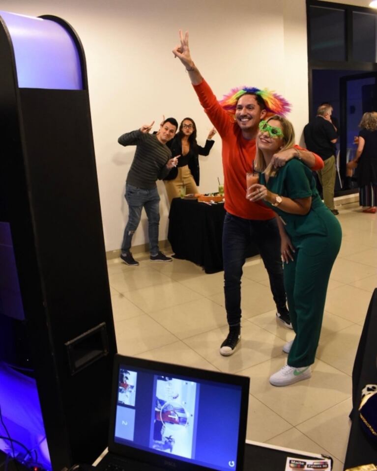 Maite Peñoñori celebró sus 30 años rodeada de amigos y colegas: "Alta noche" 