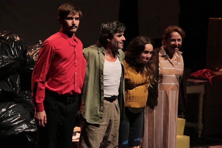 Malena Narvay no se perdió el estreno teatral de Maite Lanata, su compañera en 100 días para enamorarse