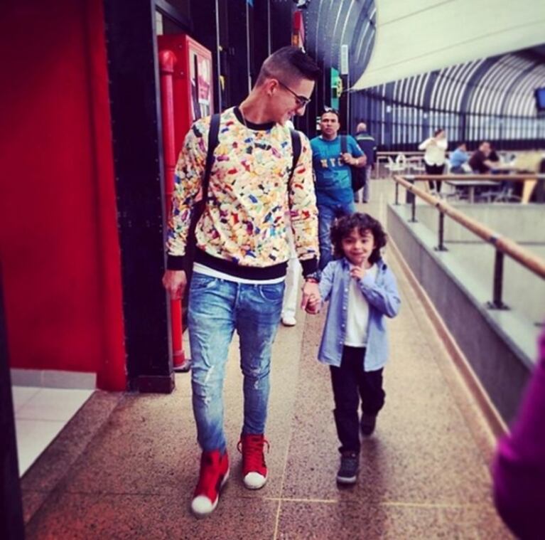 Maluma publicó la foto de un niño en Instagram y generó polémica entre sus seguidores