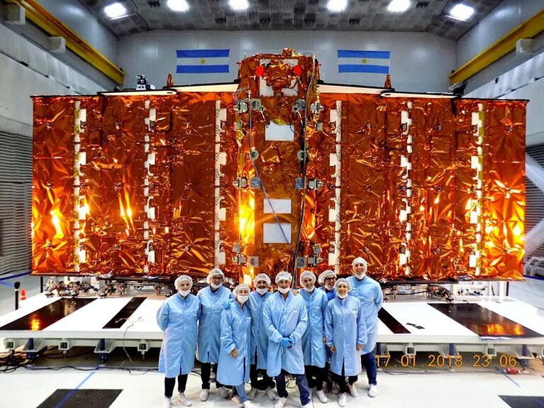 Mantas térmicas para proteger los satélites nacionales serán diseñadas por ingenieros argentinos