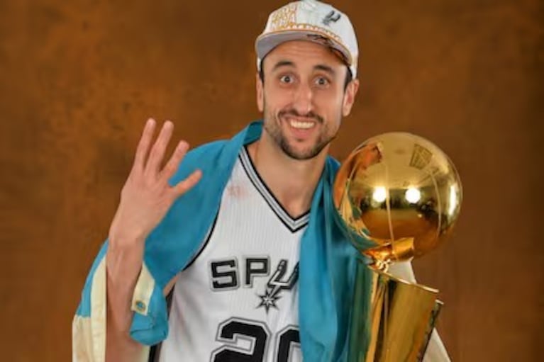 Manu Ginóbili construyó una trayectoria que lo convirtió en uno de los deportistas argentinos más importantes de la historia