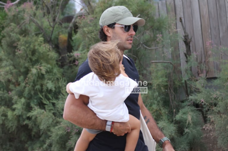 Manu y Cruz Urcera en Punta del Este (Foto: RS Fotos).