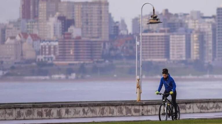 Mar del Plata vuelve a sumar muchos casos de coronavirus pero rechazan la posibilidad de volver a Fase 3