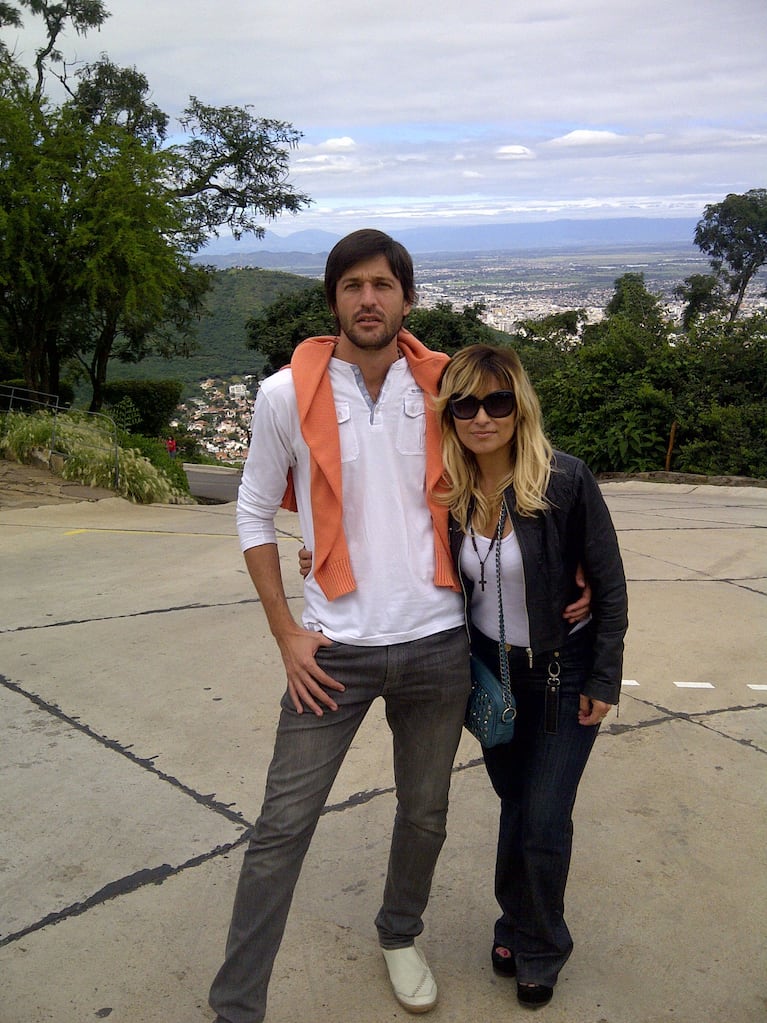 Marcela Tauro y su novio José Luis, en Salta. (Foto: álbum personal Marcela Tauro)