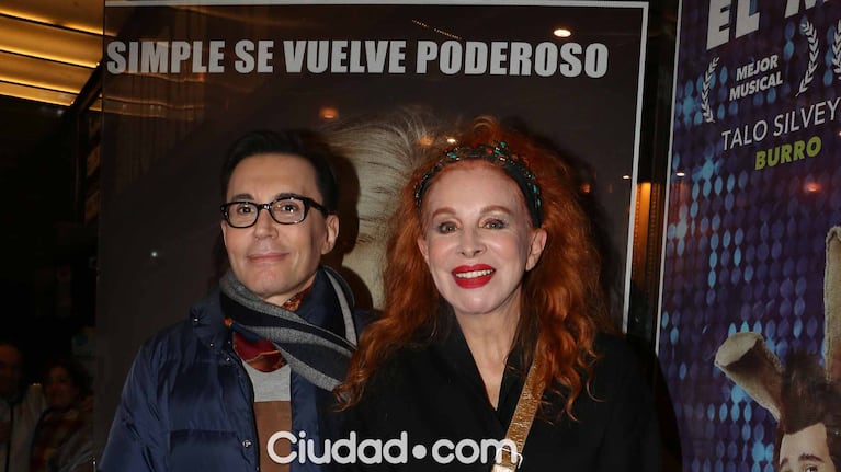 Marcelo Polino y Nacha Guevara, en el teatro (Foto: Movilpress)