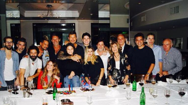 Marcelo Tinelli y sus seres queridos festejaron los 55 del conductor (Fotos: Twitter9.