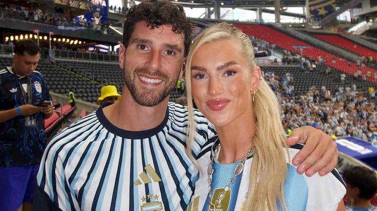 Marcos Senesi y Kelci-Rose Bowers. Foto: Instagram _kelci.rose_