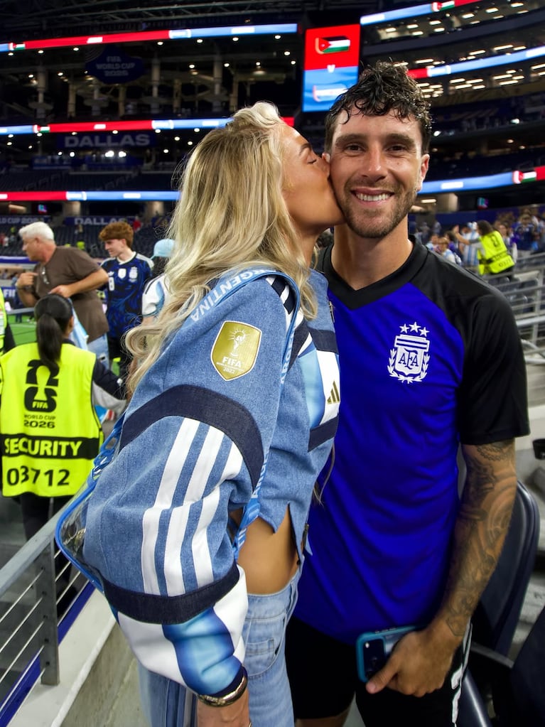 Marcos Senesi y Kelci-Rose Bowers. Foto: Instagram _kelci.rose_