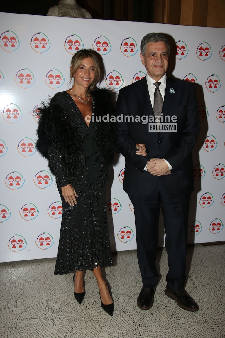María Belén Ludueña y Jorge Macri en la Gala Solidaria a beneficio del Hospital de Niños Ricardo Gutiérrez (Foto: Movilpress).