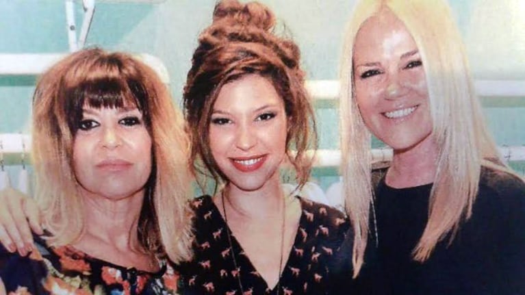 María Carámbula, resignada por la foto en la que aparece desfavorecida. (Foto: revista Caras)