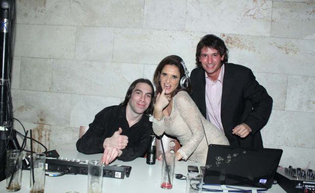 María Fernanda Callejón festejó su cumpleaños con sus compañeros de Dulce amor. (Foto: Prensa Nicolás Di Raimondo)
