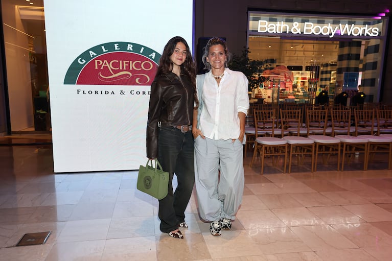 María Freytes con su hija. Foto: prensa