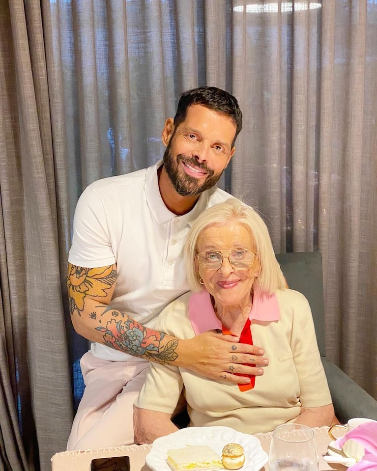 Mariano Caprarola y su mamá, Fady (Fotos: Instagram @)