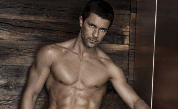 Mariano Martínez, súper sexy en una campaña de ropa interior. (Foto: Facebook Bakhou)