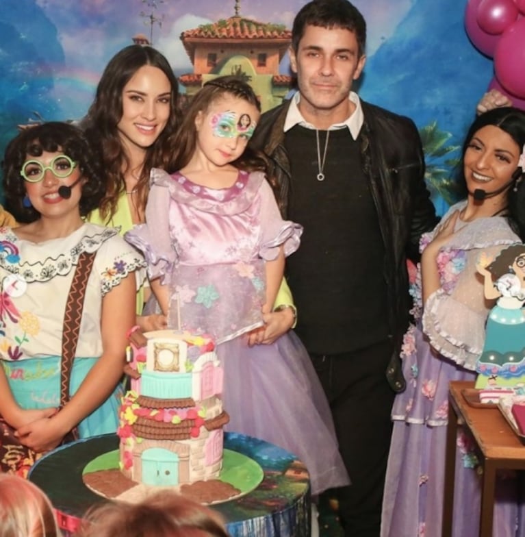 Mariano Martínez y Camila Cavallo le festejaron el cumple a su hija Alma, que cumplió 5 años