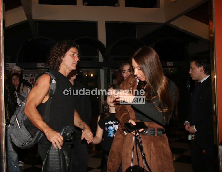 Mariano Martínez y su novia Meli (Foto: Movilpress)