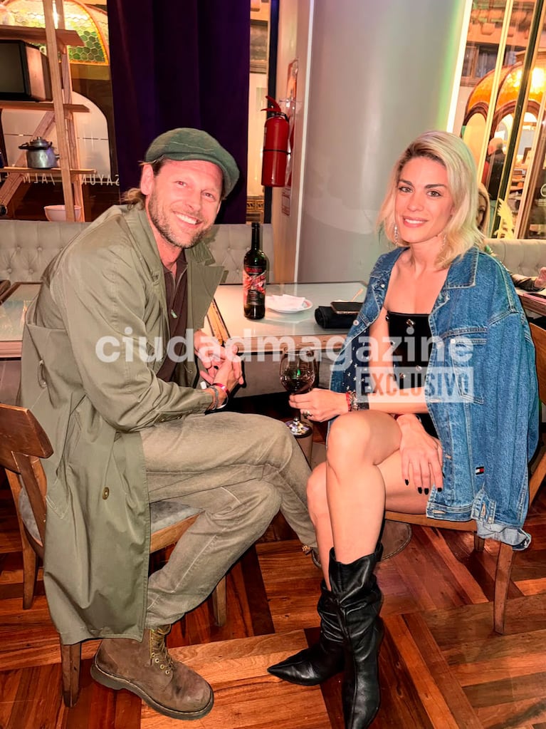Mario Guerci y Lau Ballesteros acompañaron a Benito Fernández (Foto: Ciudad Magazine).