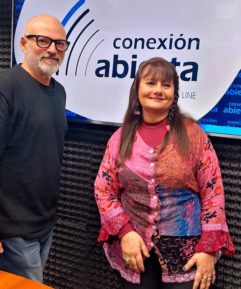 Mario Segade con Karim González (Foto: Conexión Abierta)