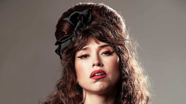 Mariú Fernández como Amy Winehouse.