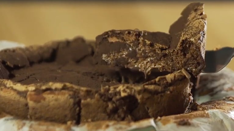 Marquise de chocolate, un postre sabroso y rendidor. Foto: Cucinare TV