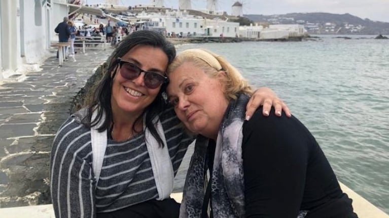 Marta González, a flor de piel sobre su viaje con su hija para celebrar que se recuperaron del cáncer: Felices de estar juntas y vivas
