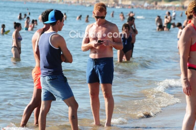 Martín Liberman y sus primeras vacaciones, tras la separación: días de playa junto a su hijo, Blas