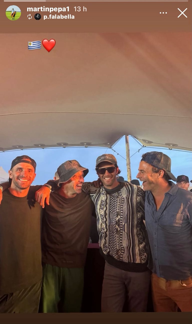 Martín Pepa con Facundo Pieres y amigos en Punta del Este (Foto: Instagram/@martinpepa1).