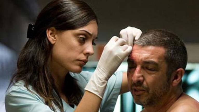 Martina Gusmán y Ricardo Darín en Carancho. 