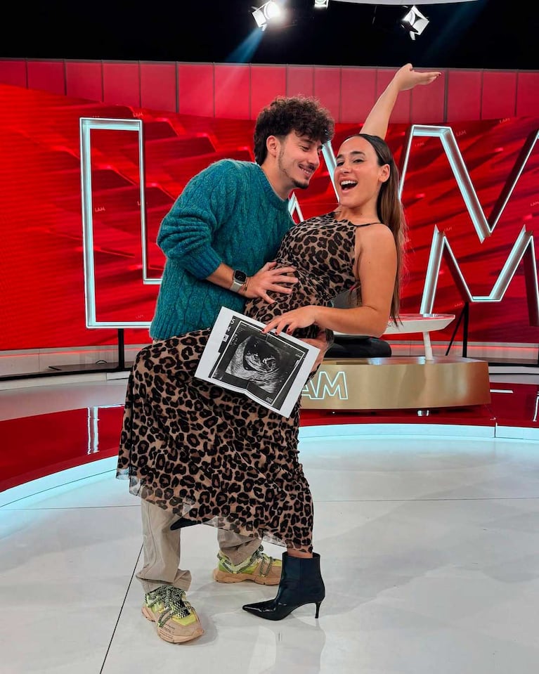 Martina Stewart Usher mostró la ecografía de su embarazada (Foto: Instagram @martistewart_)