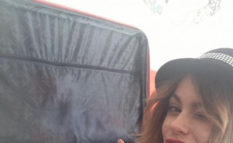 Martina Stoessel armando las valijas para su travesía (Foto: Twitter).