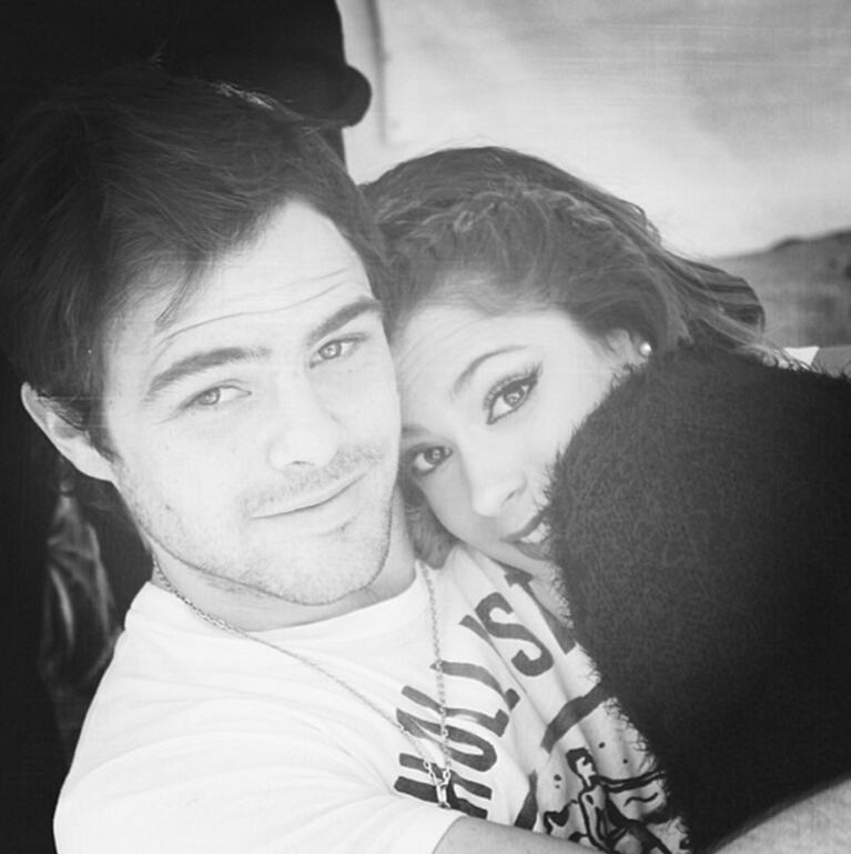 Martina Stoessel y Peter Lanzani juntos. (Foto: Instagram.com/Tinitastoessel)