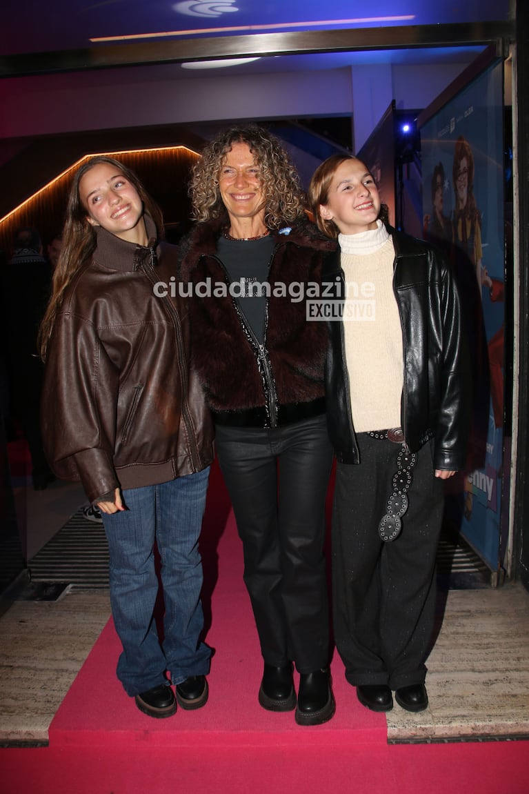 Maru Botana fue a ver el musical Hairspray (Foto: Movilpress).