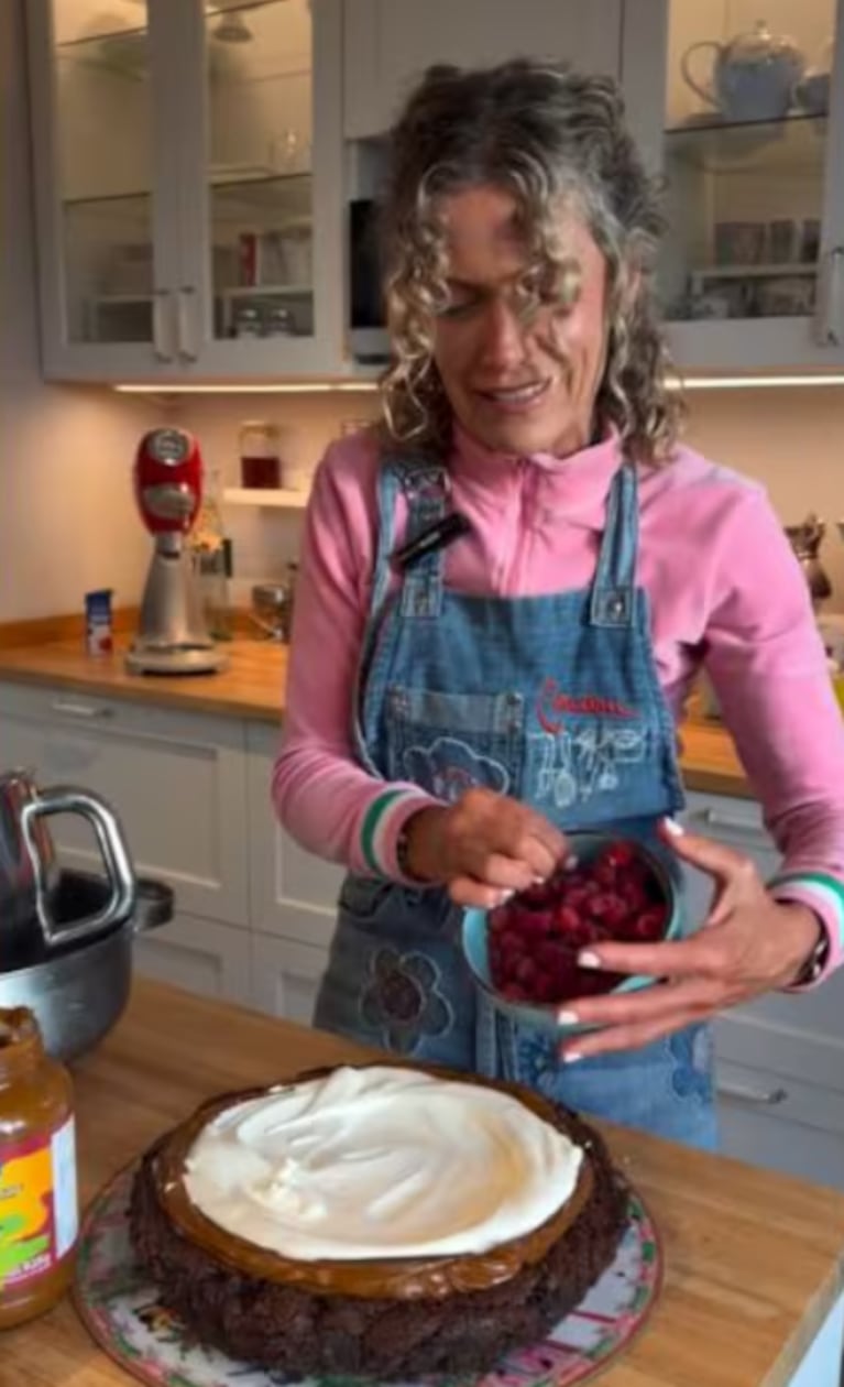 Maru Botana mostró la receta para hacer la mejor marquise con frutos rojos | Créditos: Captura video