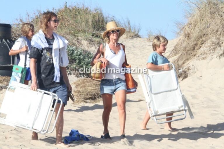 Maru Botana y sus hijos en José Ignacio: días de playa, arena y sol en familia