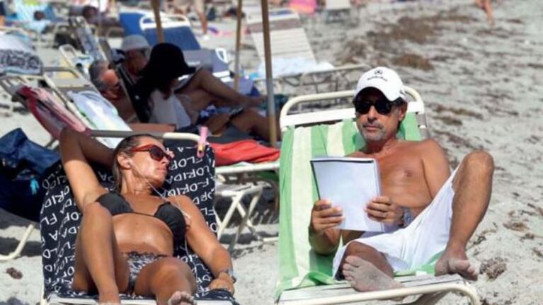 Marynés Breña y Guillermo Francella de vacaciones en Miami. (Foto: revista Gente)