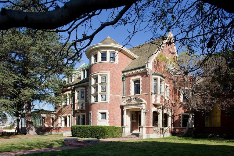 Más de tres millones de dólares pagaron por la mansión de American Horror Story