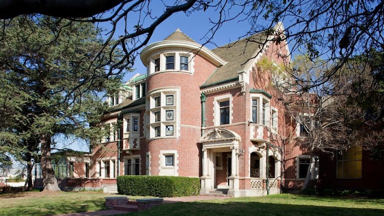 Más de tres millones de dólares pagaron por la mansión de American Horror Story