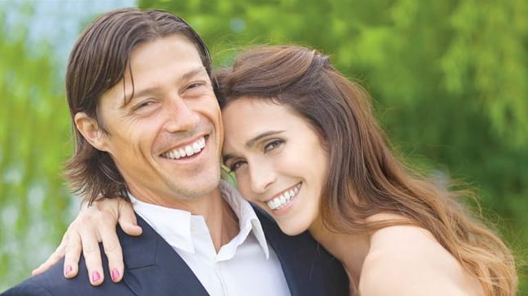 Matías Almeyda y Luciana García Pena se casaron en secreto. (Foto: revista ¡Hola! Argentina)