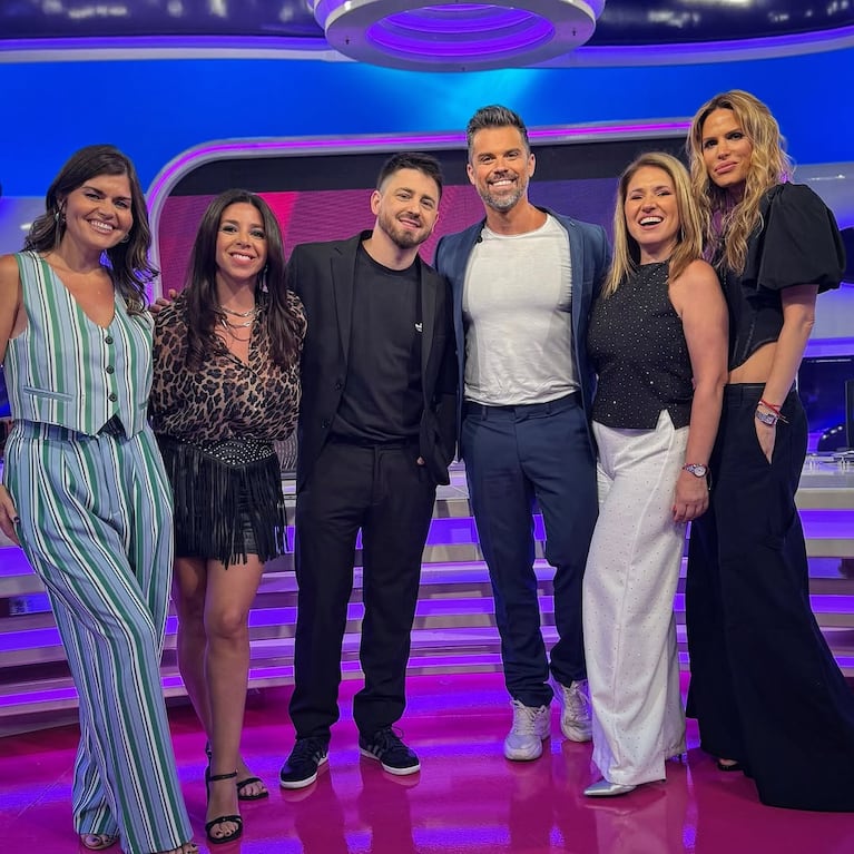 Matías Vázquez con Pampito y Angie Balbiani, Pochi, Fernanda Iglesias y Caro Molinari (Foto: @mati_vazquez_show)