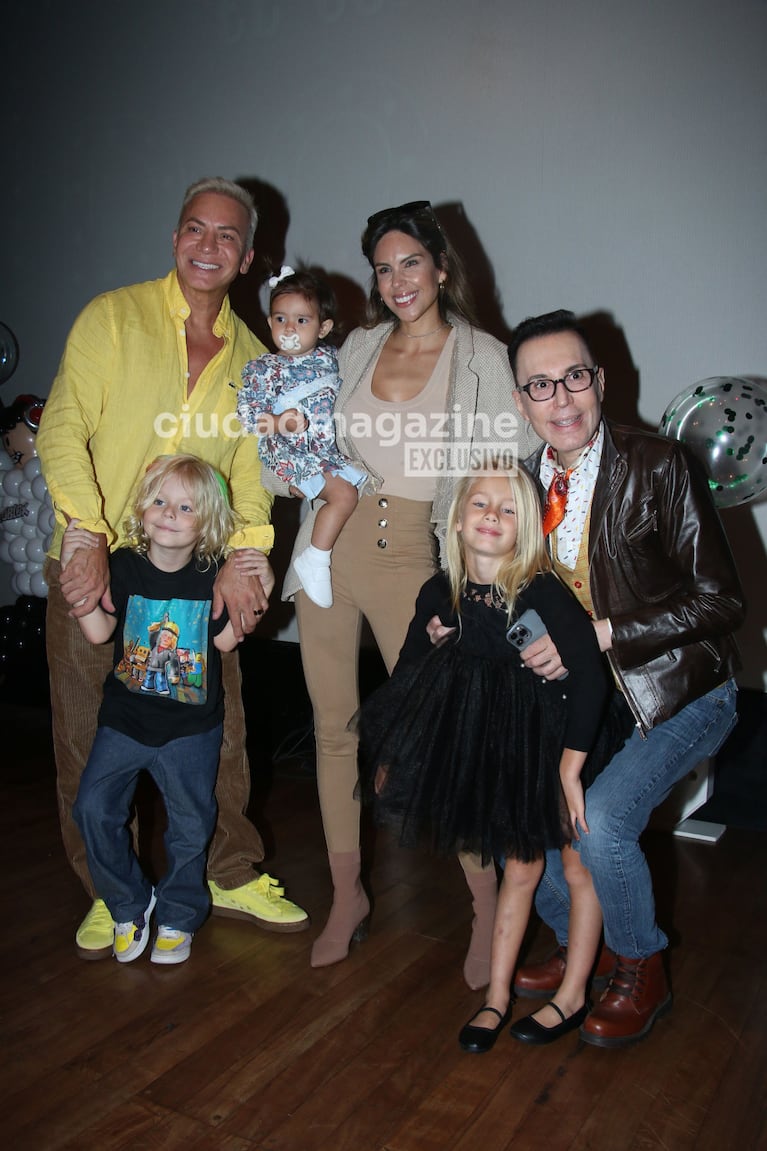 Matilda Salazar, Marcelo Polino, Barby Franco, Sarah Burlando, en el cumpleaños de Dionisio, el hijo de Flavio Mendoza (Fotos: Movilpress).