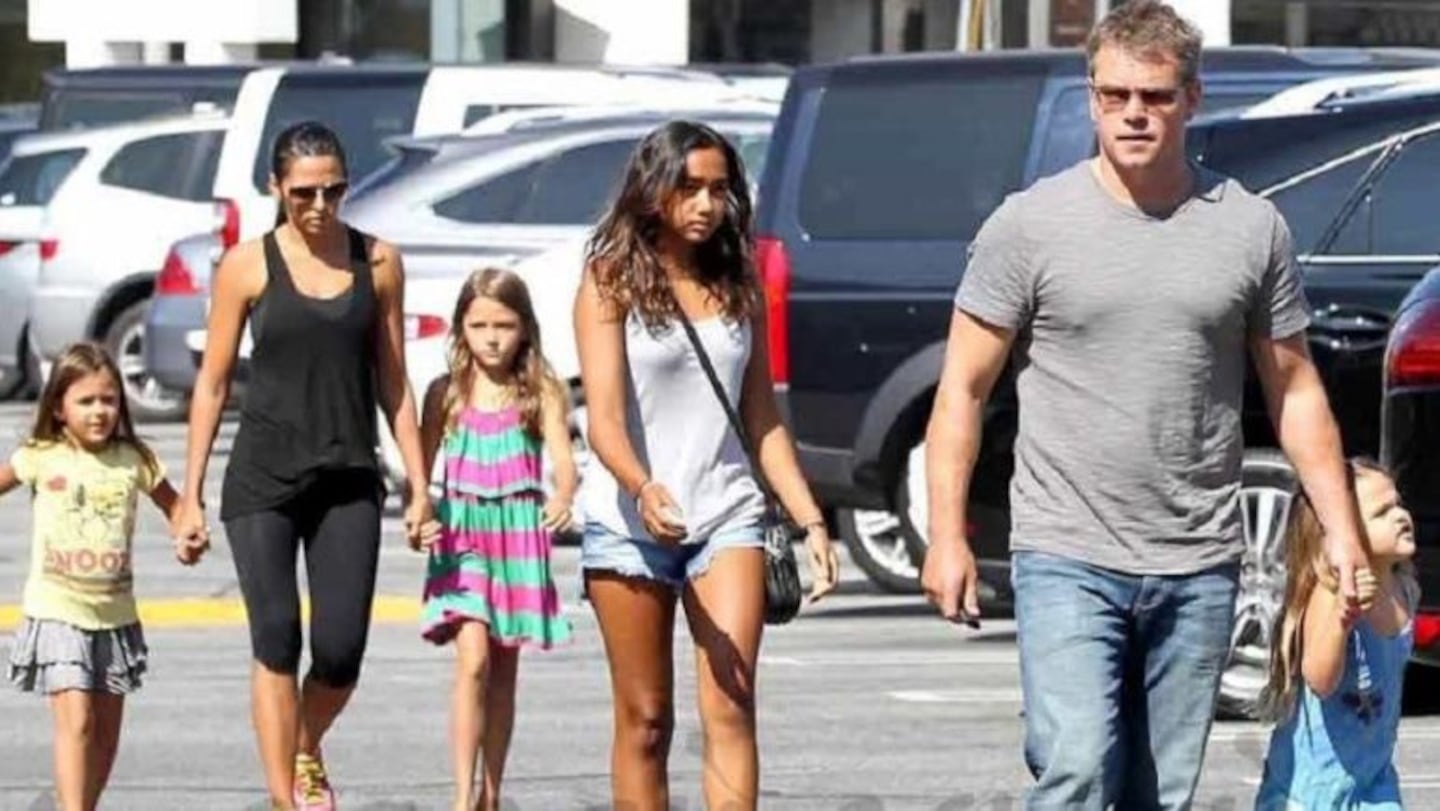 Matt Damon y su relación con su familia: el actor quiere que sus hijas conozcan diversas culturas