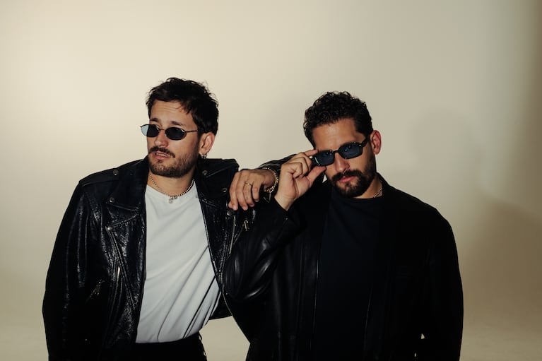 Mau y Ricky lanzan ‘Las Flores’ y anuncian una gira exclusiva por Latinoamérica