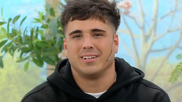 Mauro Dalessio cocinó una cheesecake de pistacho con su novia Sofía: la receta paso a paso