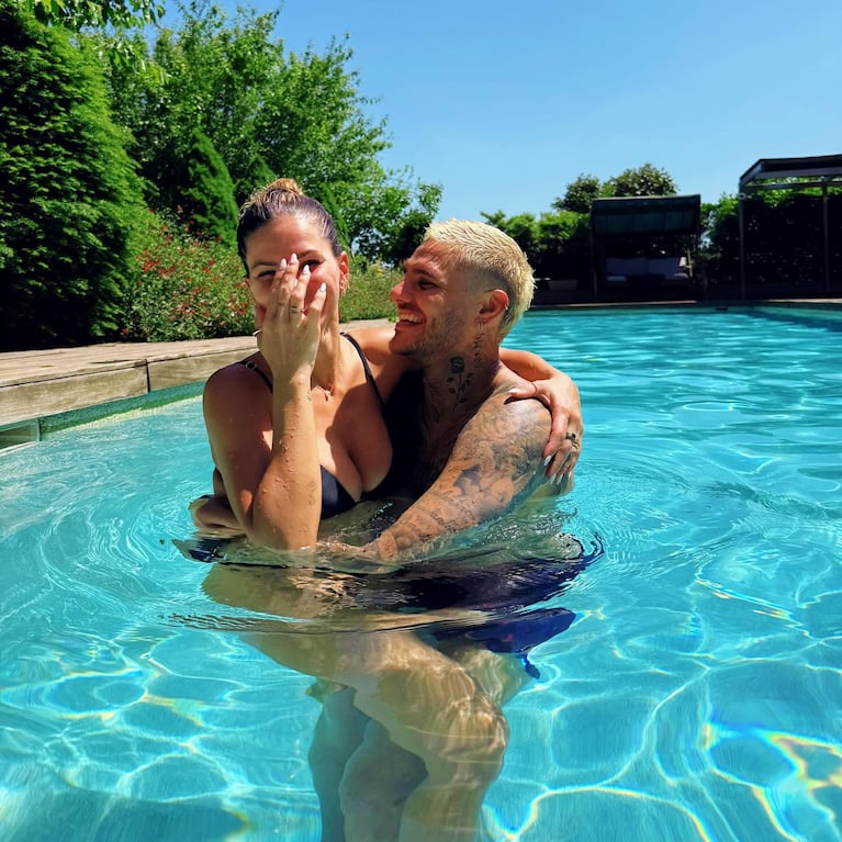 Mauro Icardi a China Suárez: las fotos en la pileta de Turquía. Crédito: Instagram
