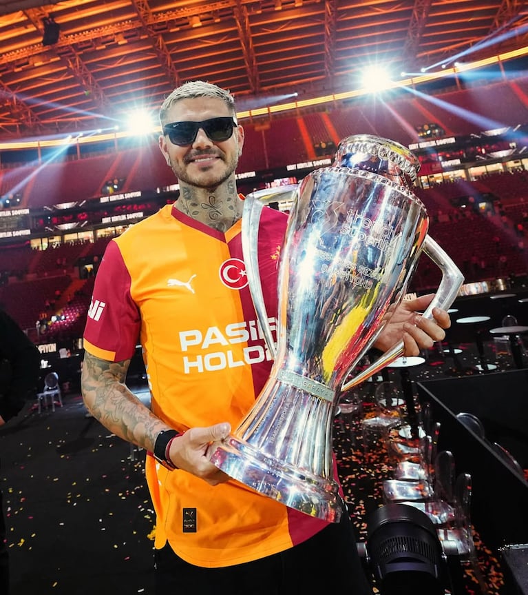 Mauro Icardi celebró otra copa con el Galatasaray (Foto: Instagram/@mauroicardi).
