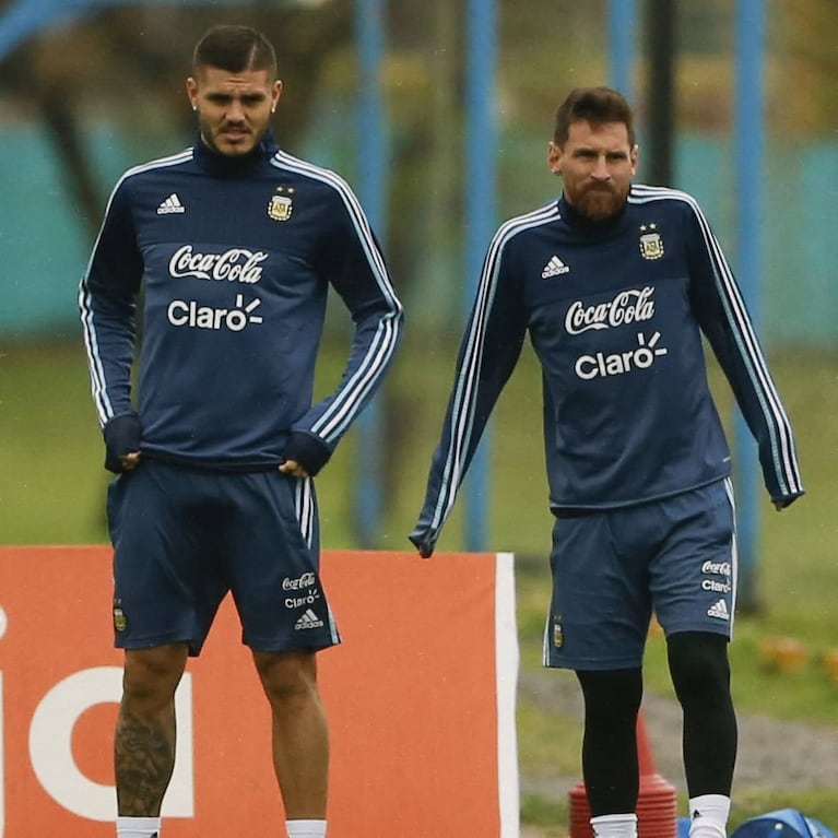 Mauro Icardi compartió fotos con Lionel Messi tras su despedida de la Selección argentina (Foto: Instagram/@mauroicardi).